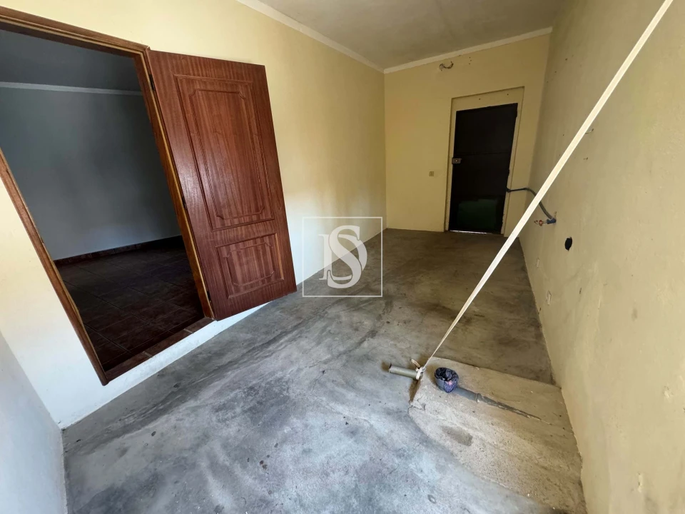 Apartamento T4 para Venda em Fronteira Foto 12