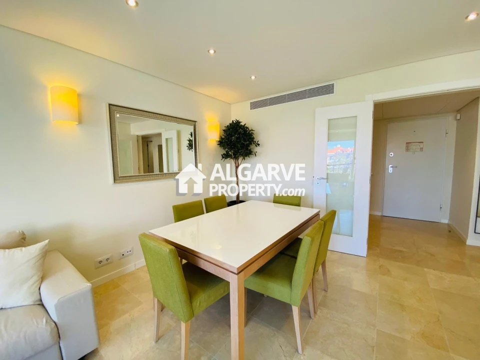 Apartamento T2 para Venda em Quarteira Foto 5