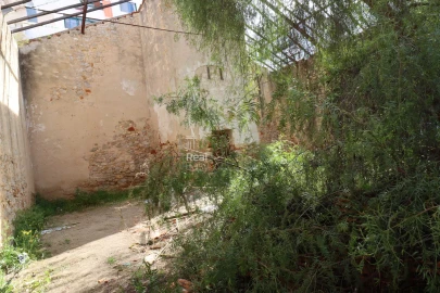 Moradia T6 para Venda em Faro (Sé e São Pedro)