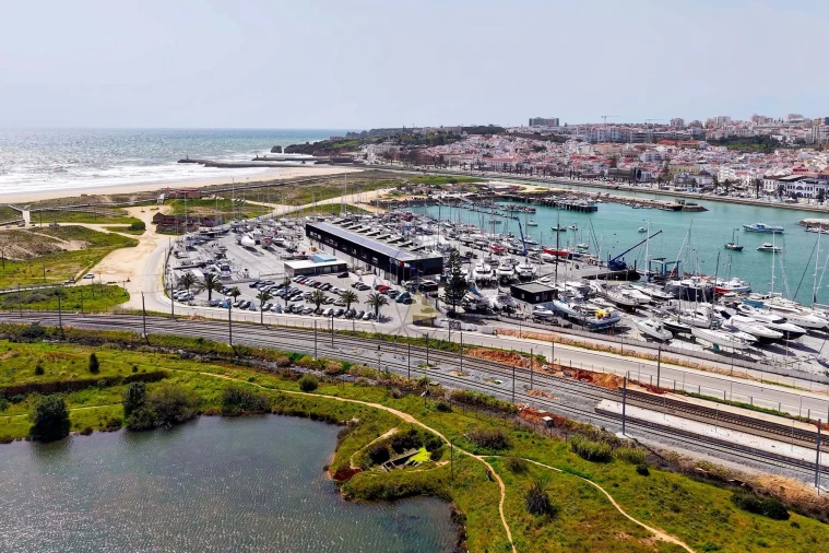 Apartamento T3 para Venda em Lagos (São Sebastião e Santa Maria) Foto 19
