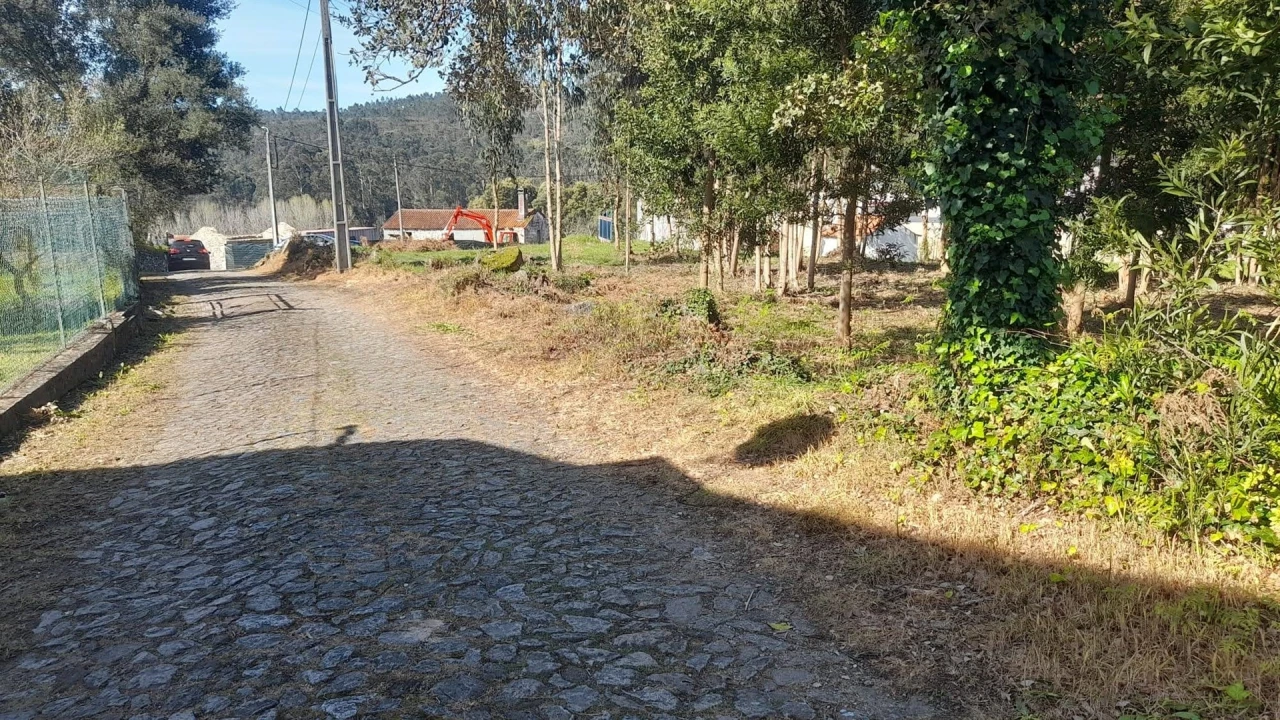 Terreno para Venda em Vilar de Mouros Foto 5