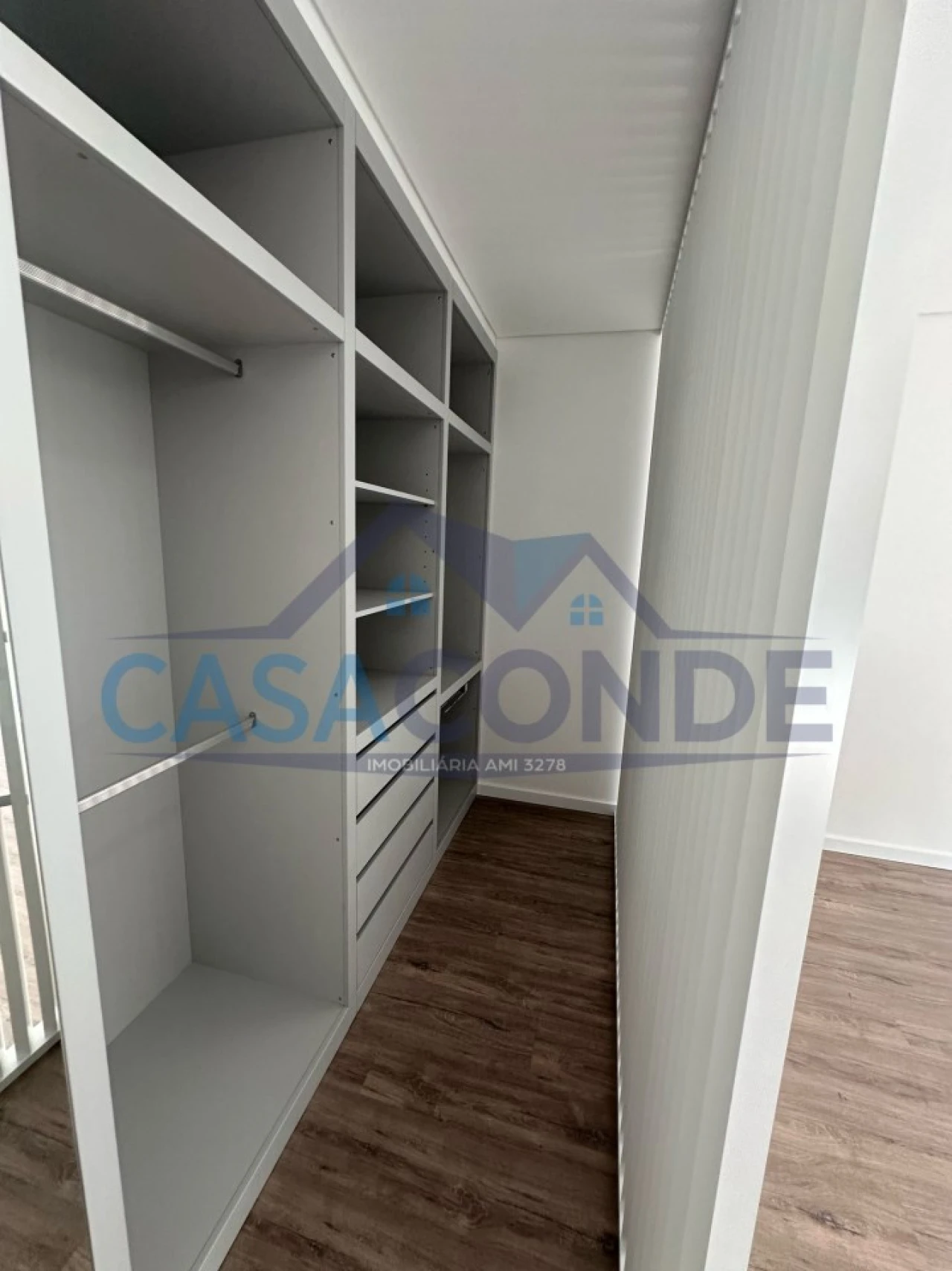 Moradia T4 para Venda em Corroios Foto 11