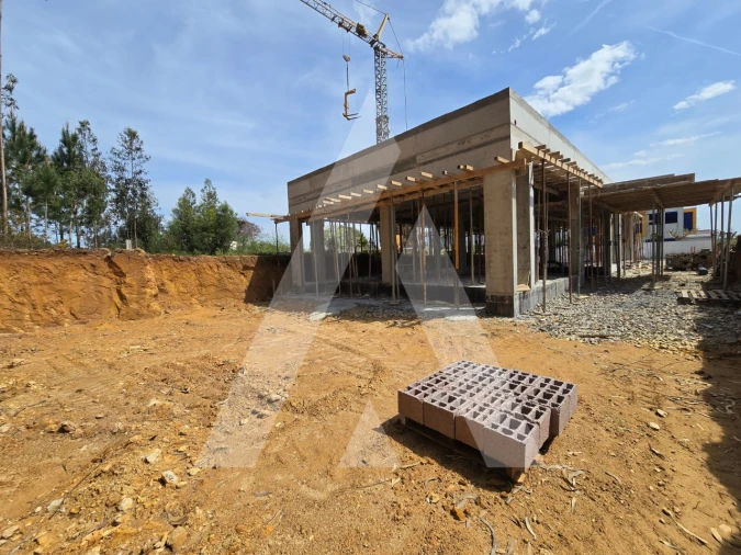 Moradia T3 para Venda em São João da Madeira Foto 8