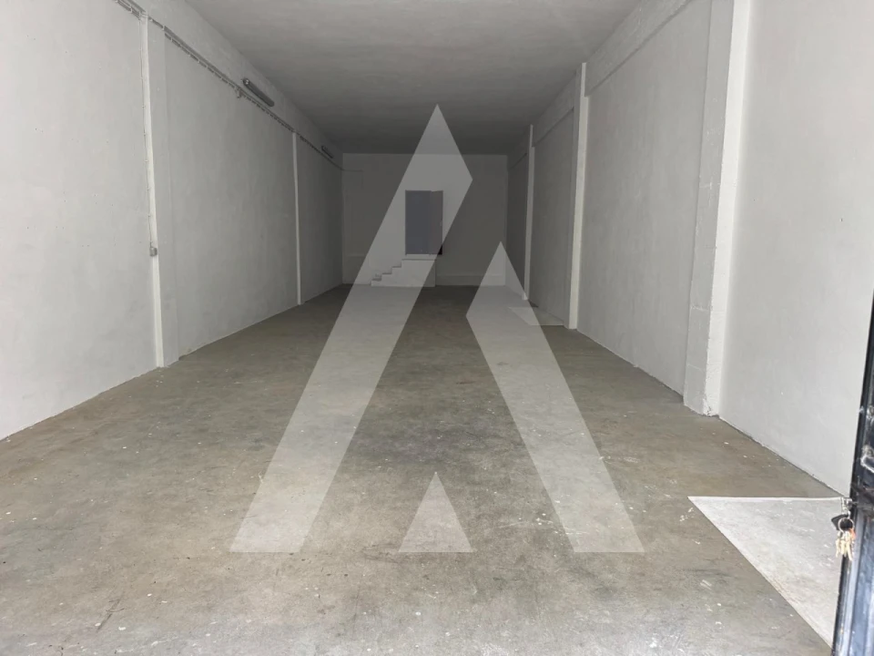 Armazém para Venda em Buarcos Foto 1