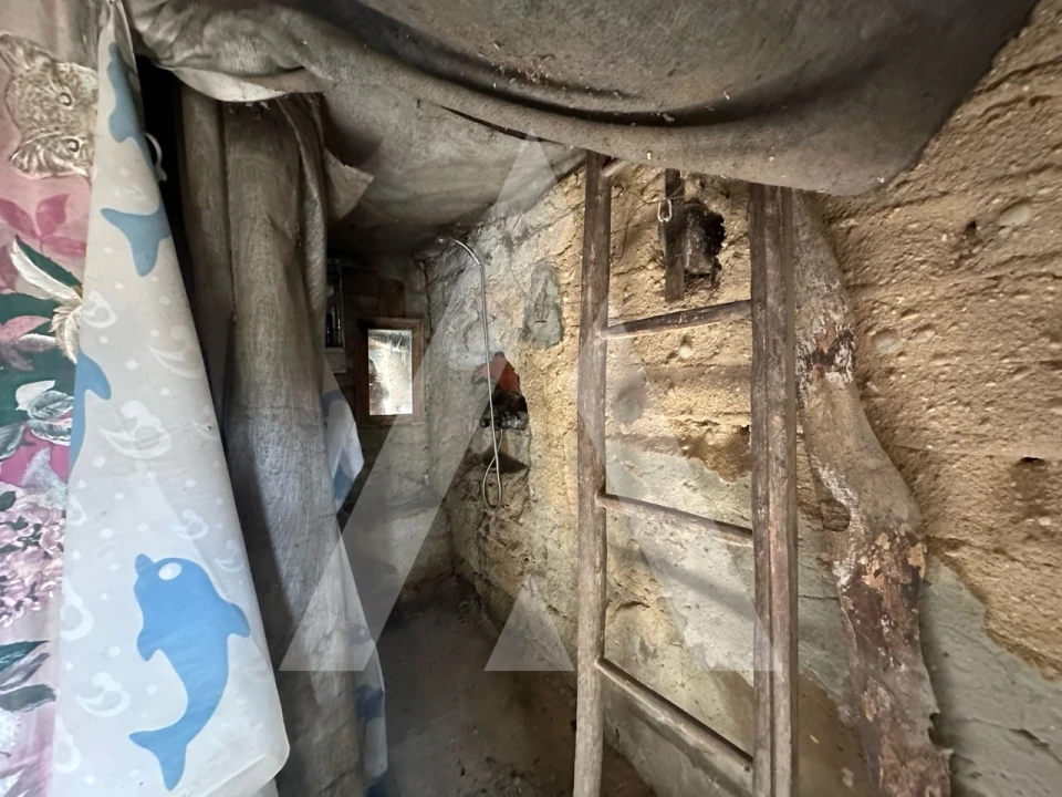 Moradia T2 para Venda em Ouca Foto 17