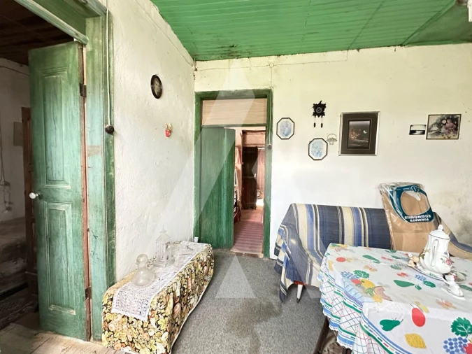 Moradia T2 para Venda em Ouca Foto 10