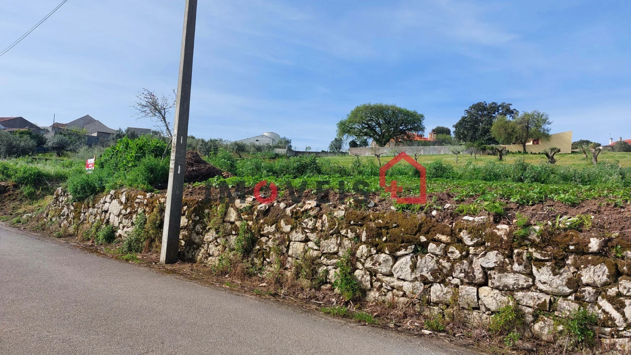 Terreno para Venda em Atouguia Foto 7