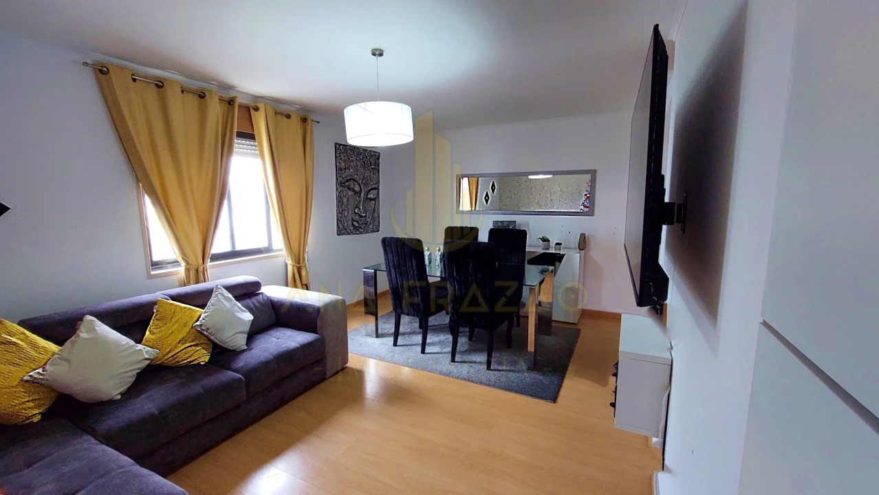 Apartamento T3 para Venda em Santa Clara Foto 2