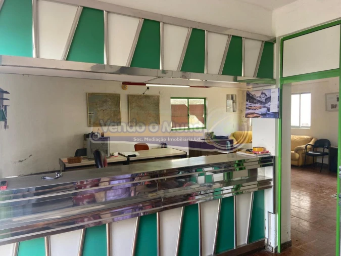 Armazém para Venda em Salvaterra de Magos e Foros de Salvaterra Foto 6