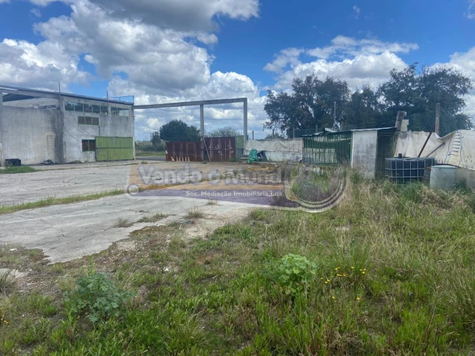 Armazém para Venda em Salvaterra de Magos e Foros de Salvaterra Foto 17