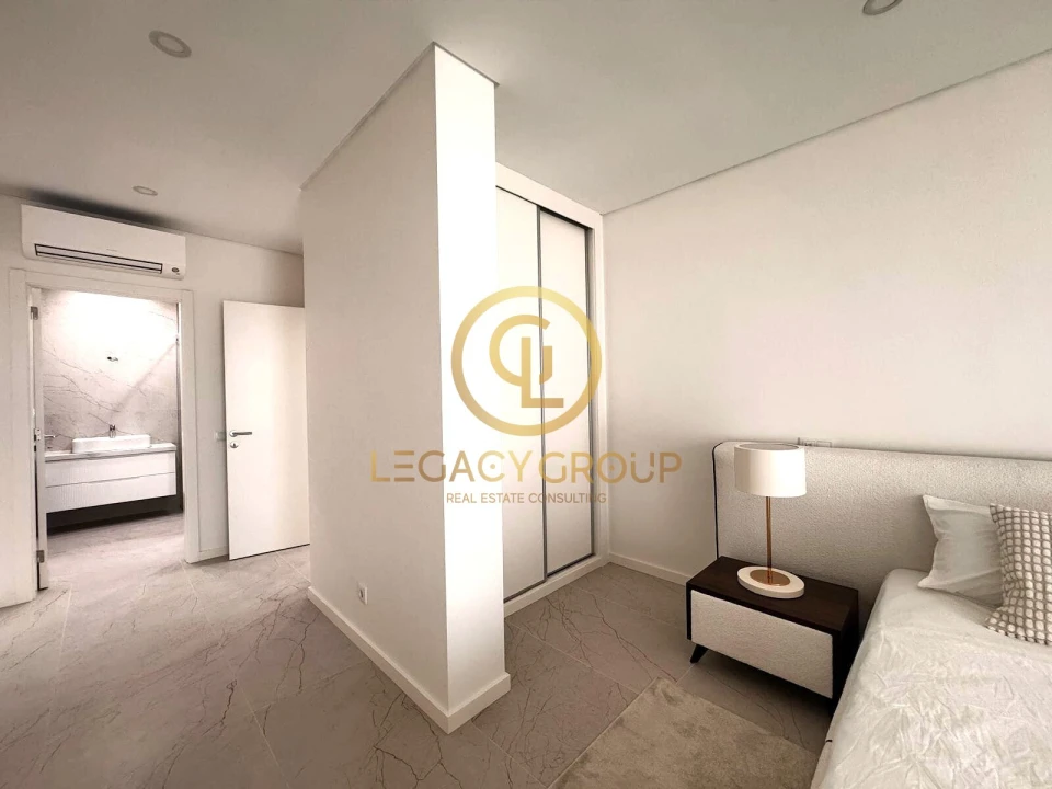 Apartamento T2 para Venda em Quarteira Foto 15