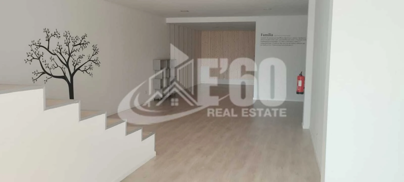 Loja para Venda em São João da Madeira Foto 4