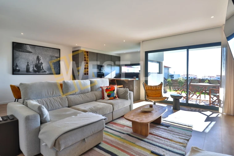 Apartamento T3 para Venda em Santo Isidoro Foto 2