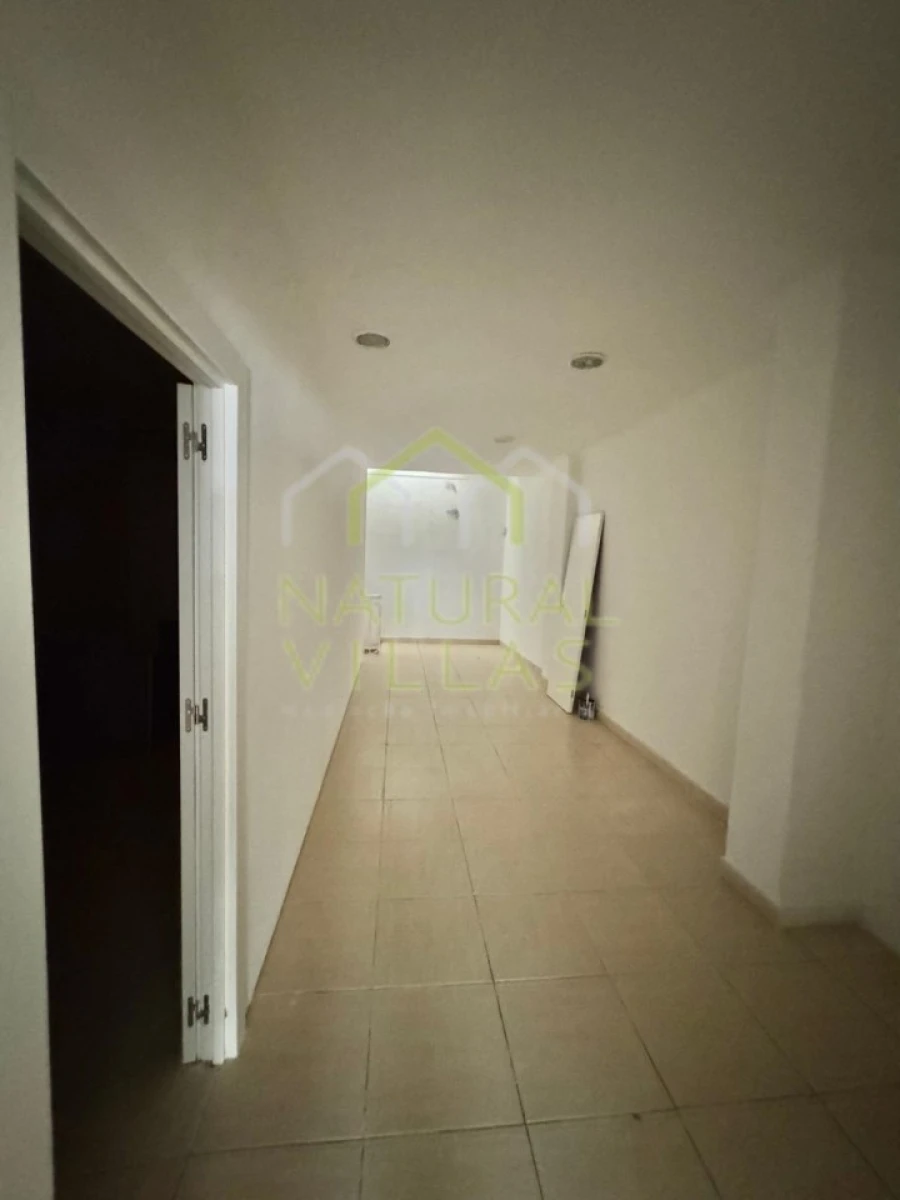 Loja para Arrendamento em Faro (Sé e São Pedro) Foto 4