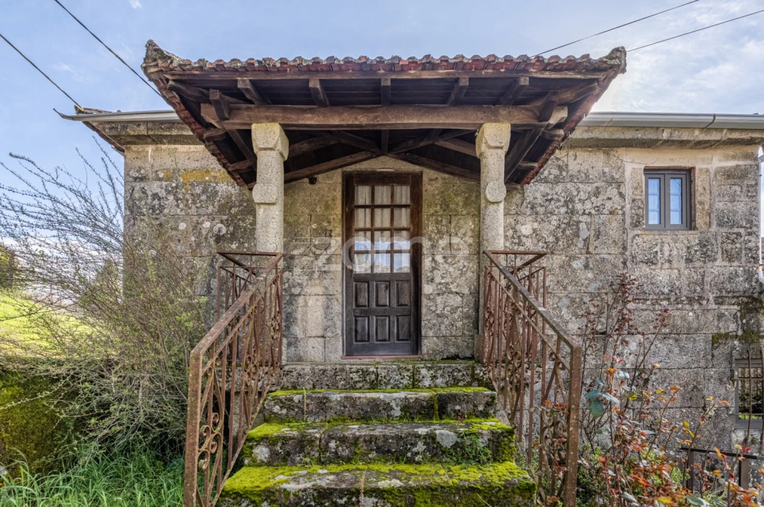 Quinta T5 para Venda em Canedo Foto 9