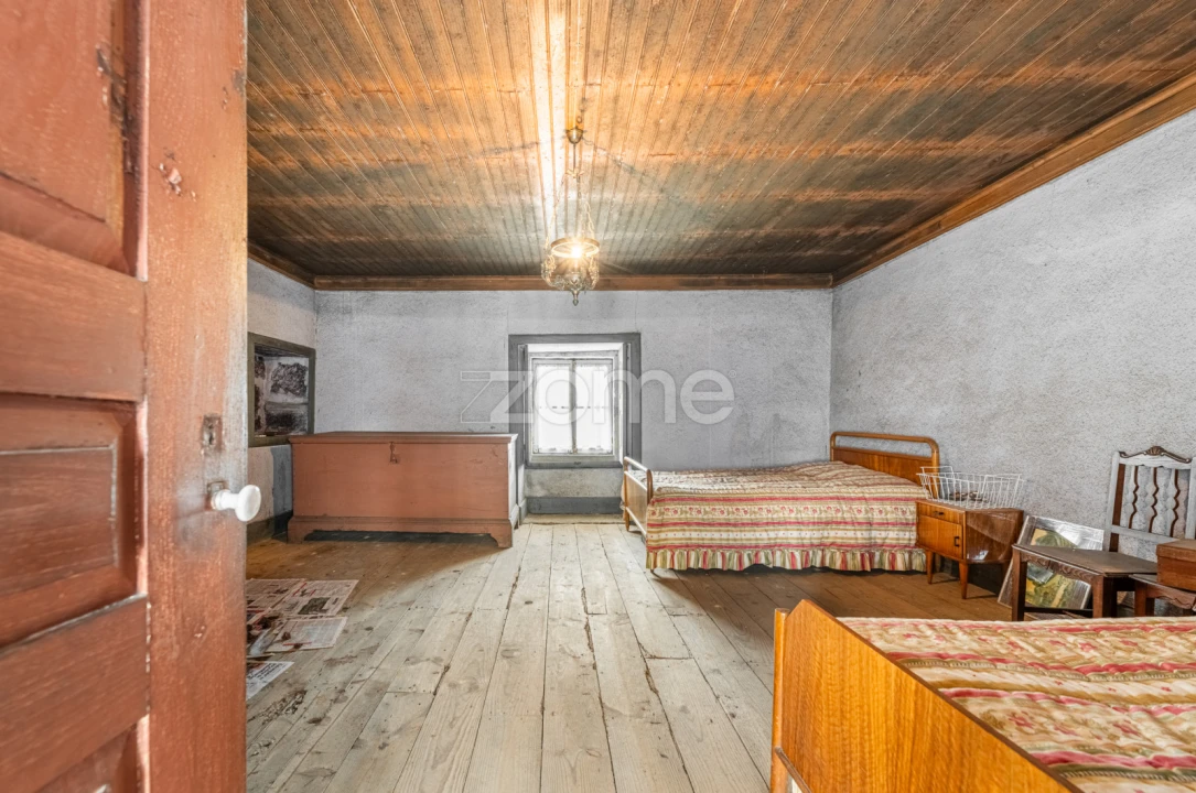 Quinta T5 para Venda em Canedo Foto 26