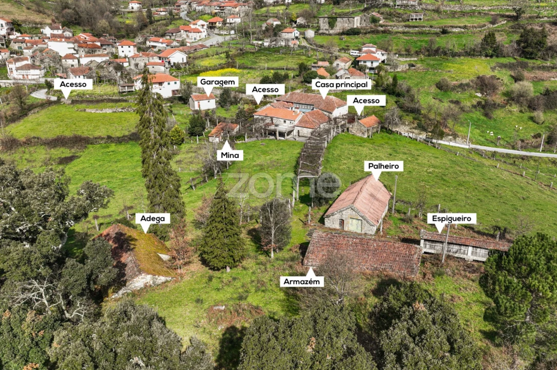 Quinta T5 para Venda em Canedo Foto 37