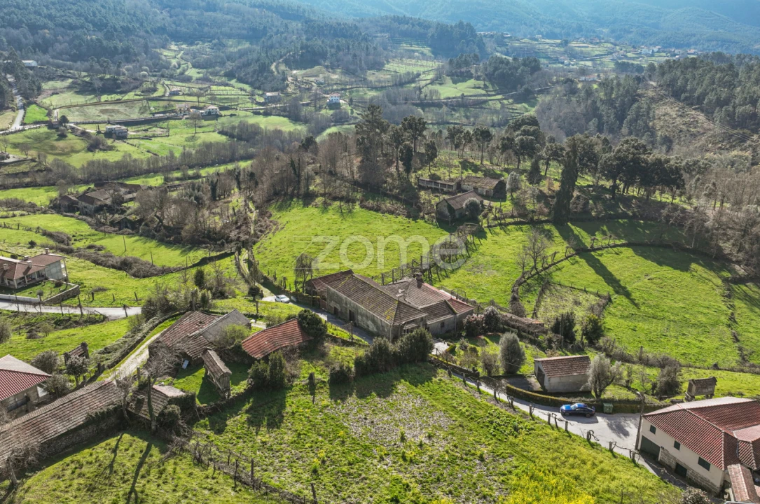 Quinta T5 para Venda em Canedo Foto 40