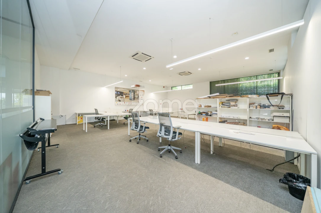 Terreno Comércio / Armazém para Arrendamento em Ferreiros e Gondizalves Foto 30