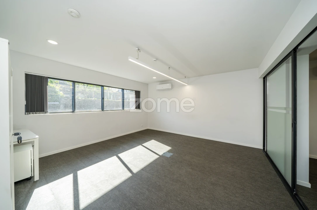 Terreno Comércio / Armazém para Arrendamento em Ferreiros e Gondizalves Foto 42