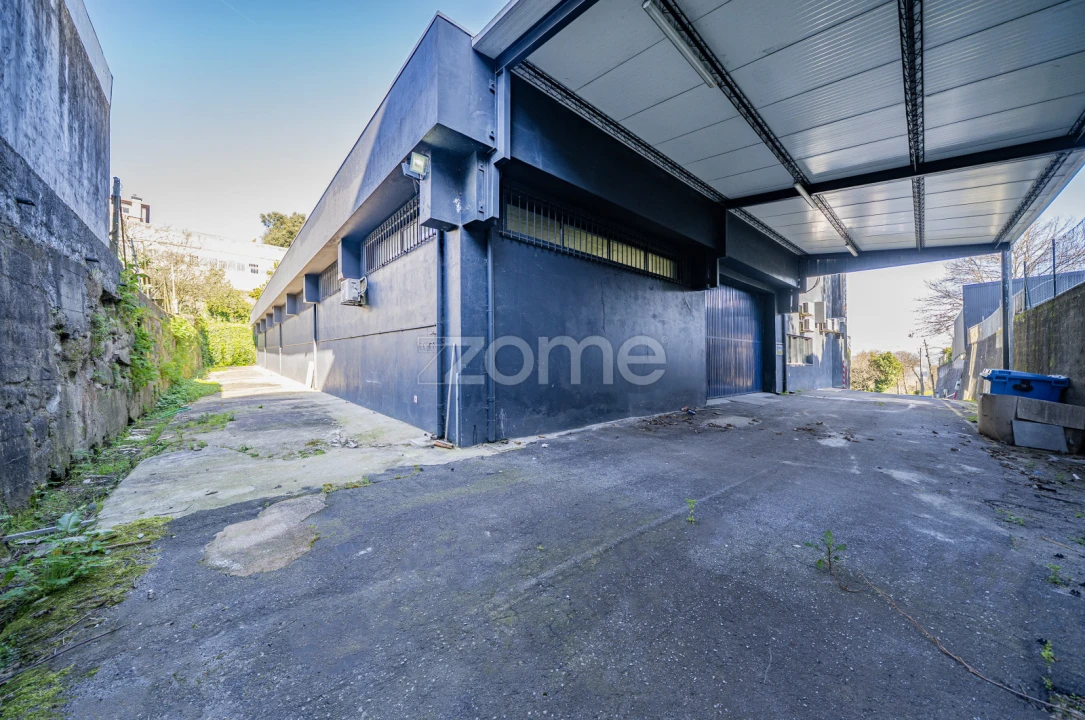 Terreno Comércio / Armazém para Arrendamento em Ferreiros e Gondizalves Foto 51