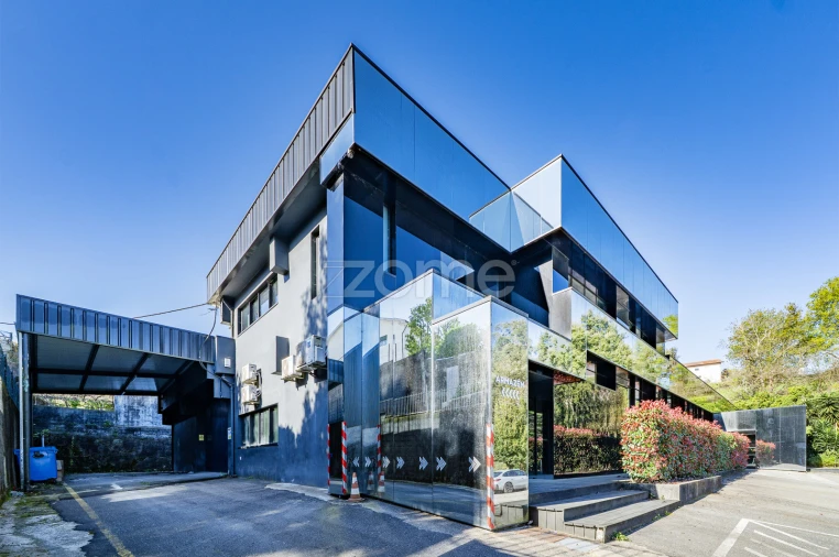 Terreno Comércio / Armazém para Arrendamento em Ferreiros e Gondizalves Foto 50