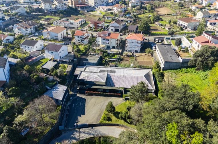 Terreno Comércio / Armazém para Arrendamento em Ferreiros e Gondizalves Foto 60