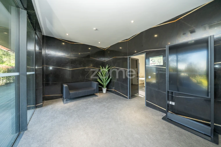 Terreno Comércio / Armazém para Arrendamento em Ferreiros e Gondizalves Foto 7