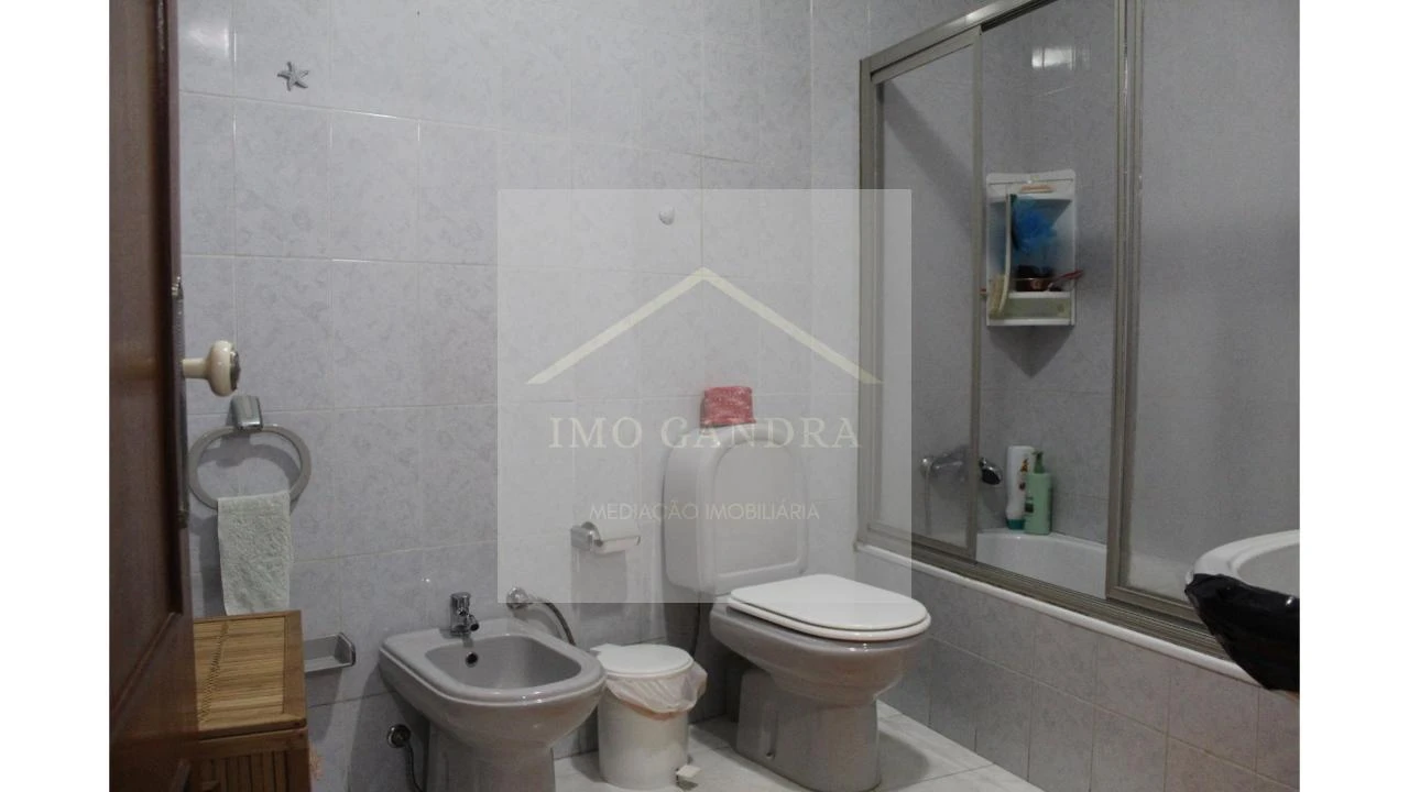 Apartamento T2 para Venda em Ermesinde Foto 9