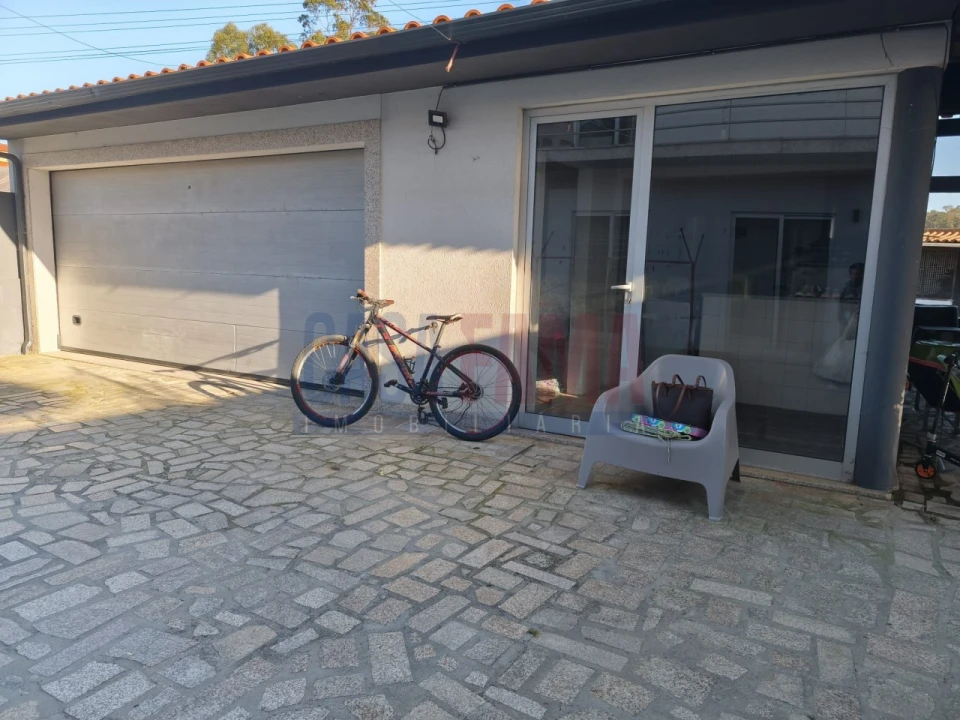 Moradia T4 para Venda em Junqueira Foto 14