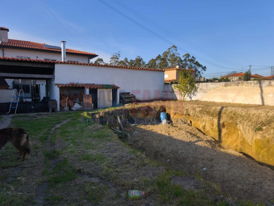 Moradia T4 para Venda em Junqueira Foto 17