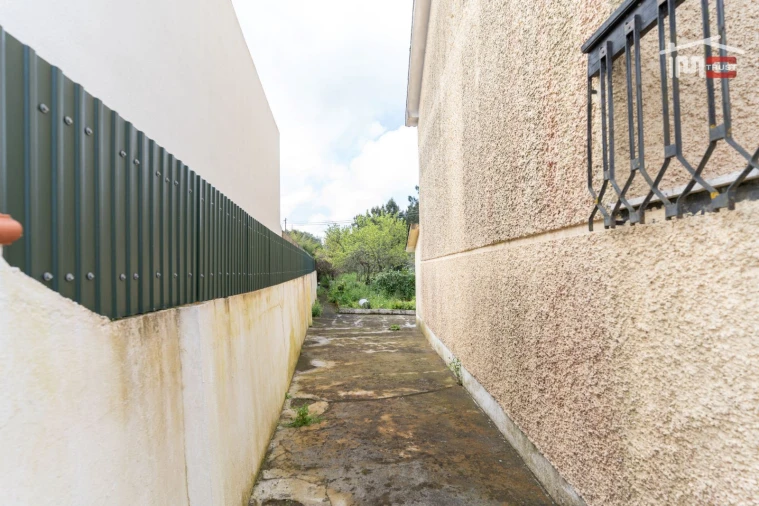 Moradia T3 para Venda em Nossa Senhora da Piedade Foto 6