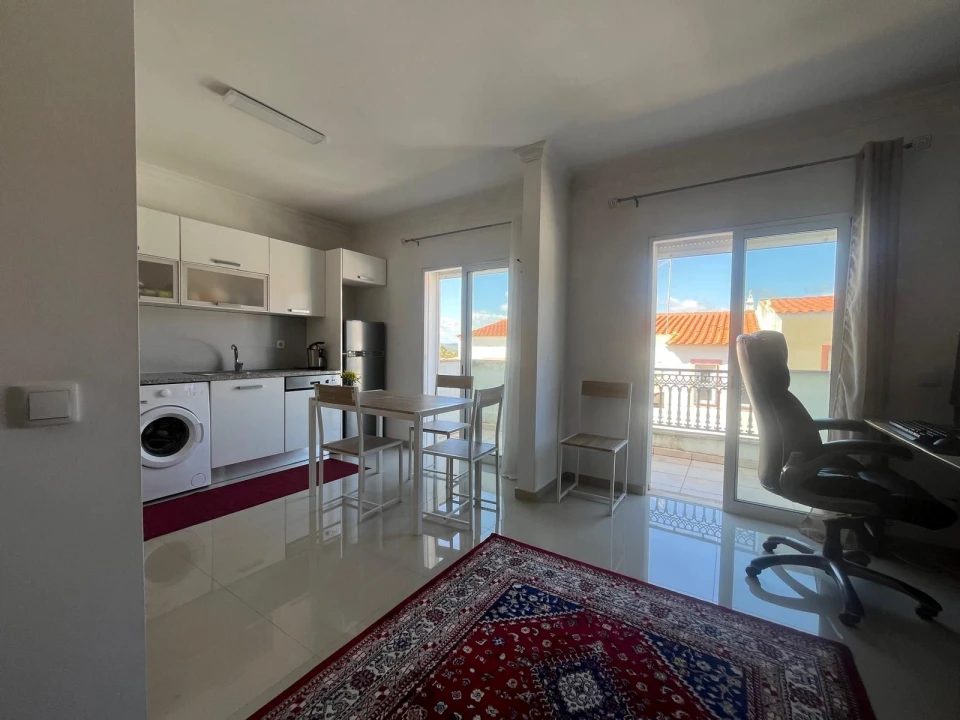 Apartamento T2 para Venda em Alcantarilha e Pêra Foto 2