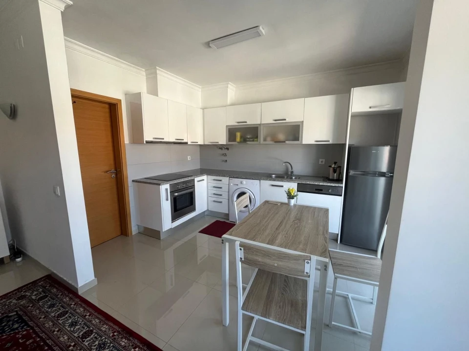 Apartamento T2 para Venda em Alcantarilha e Pêra Foto 4