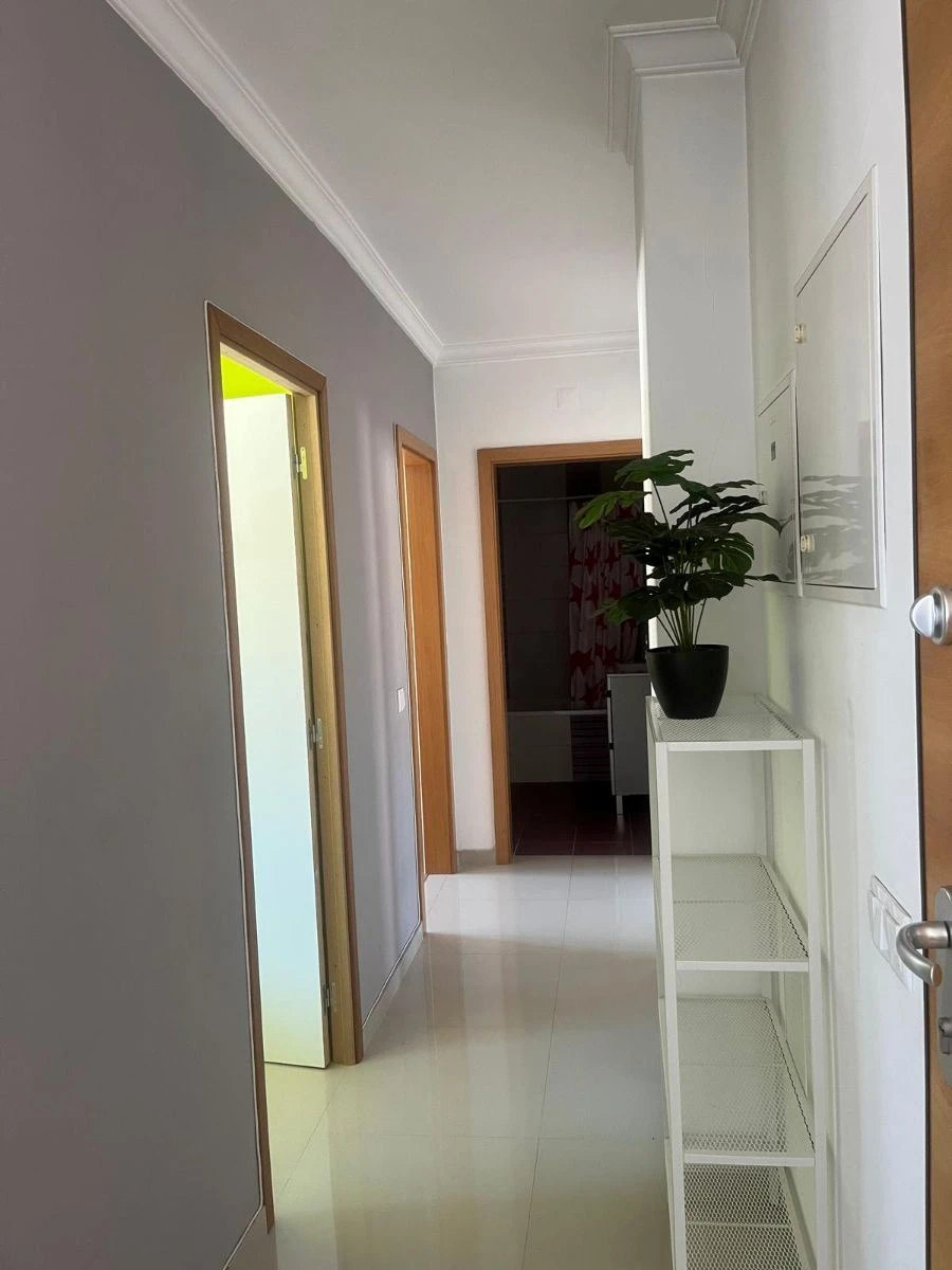 Apartamento T2 para Venda em Alcantarilha e Pêra Foto 6