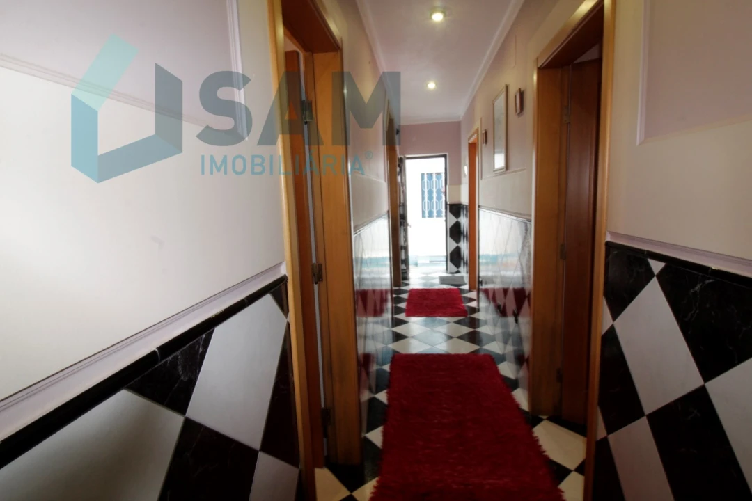 Moradia T7 para Venda em Nazare Foto 17