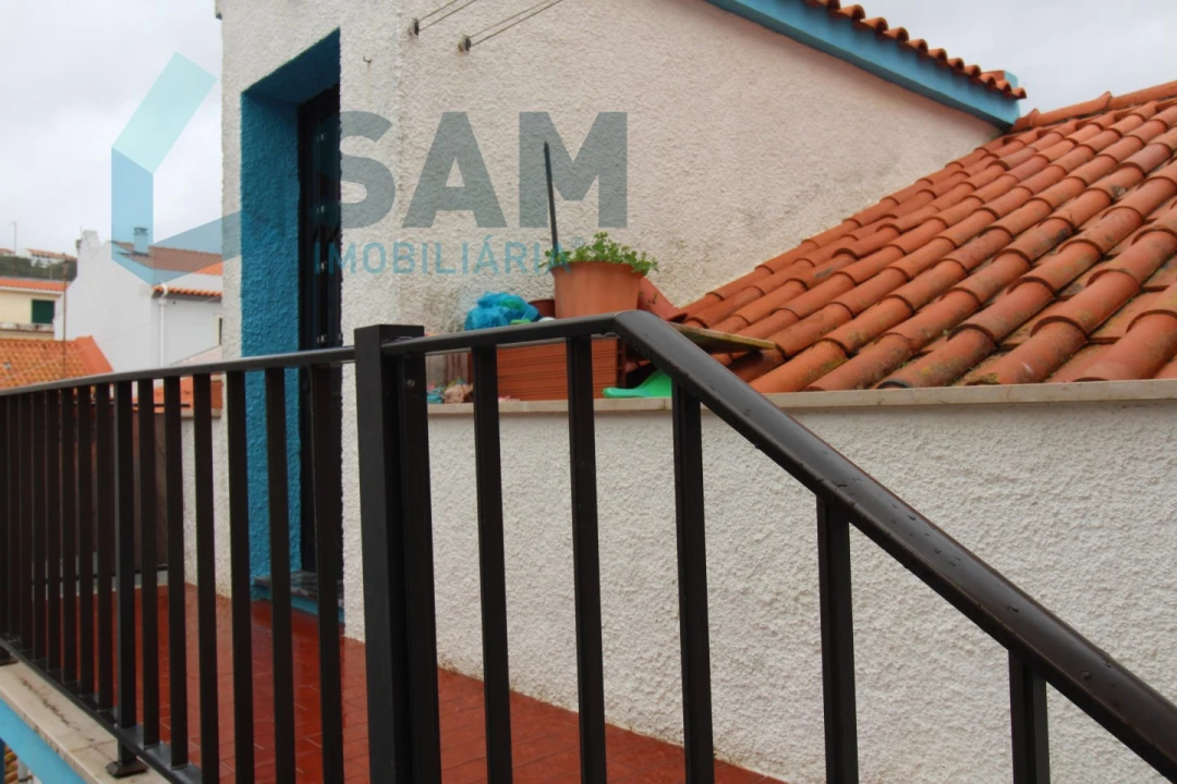 Moradia T7 para Venda em Nazare Foto 6