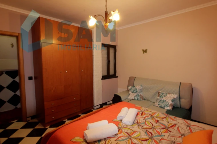 Moradia T7 para Venda em Nazare Foto 10