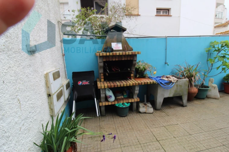 Moradia T7 para Venda em Nazare Foto 4