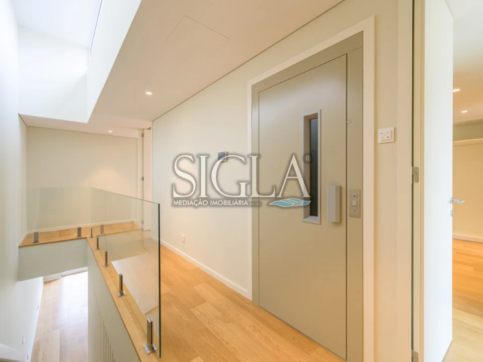 Moradia T4 para Venda em Gulpilhares e Valadares Foto 30