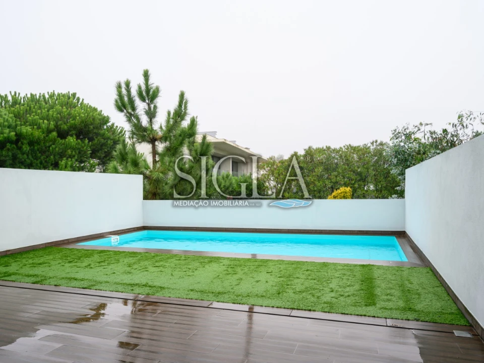 Moradia T4 para Venda em Gulpilhares e Valadares Foto 33