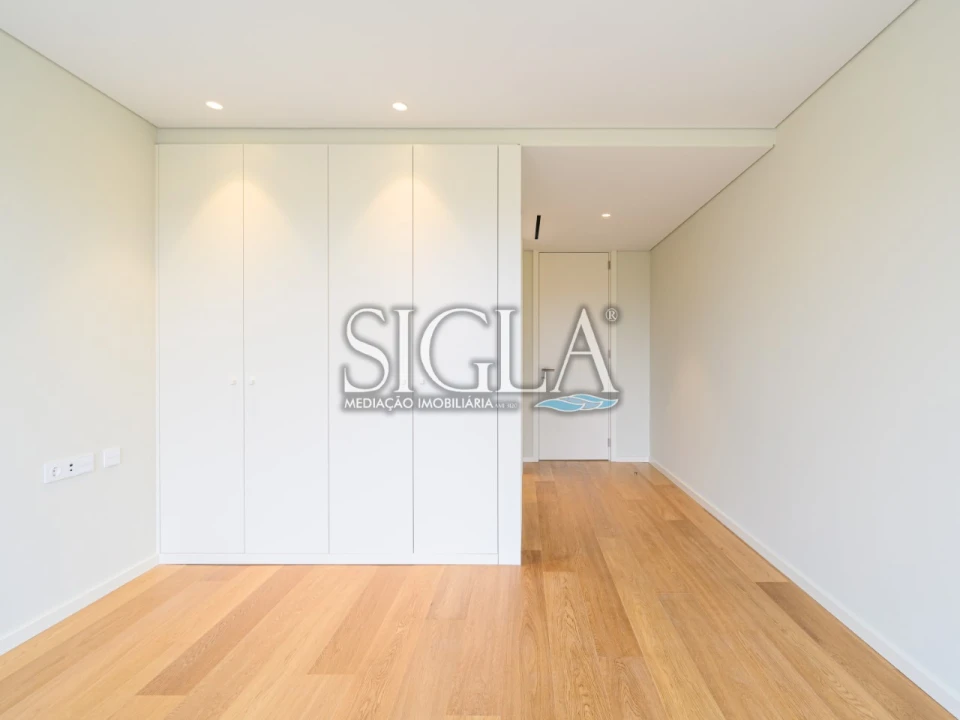 Moradia T4 para Venda em Gulpilhares e Valadares Foto 44