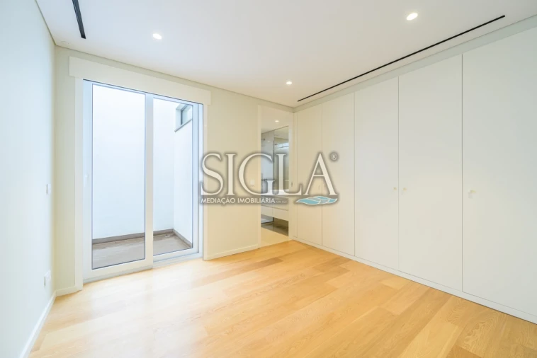 Moradia T4 para Venda em Gulpilhares e Valadares Foto 49