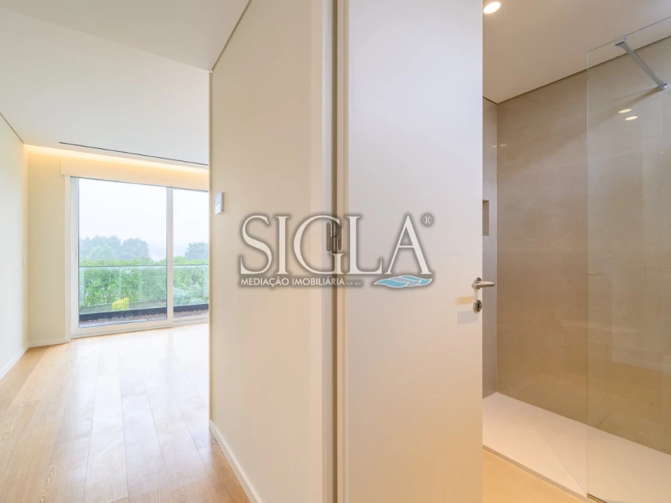 Moradia T4 para Venda em Gulpilhares e Valadares Foto 39