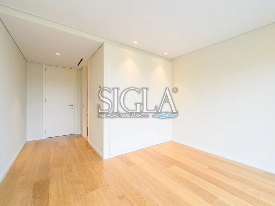 Moradia T4 para Venda em Gulpilhares e Valadares Foto 44