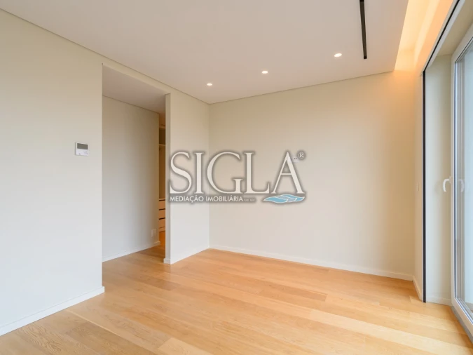 Moradia T4 para Venda em Gulpilhares e Valadares Foto 37