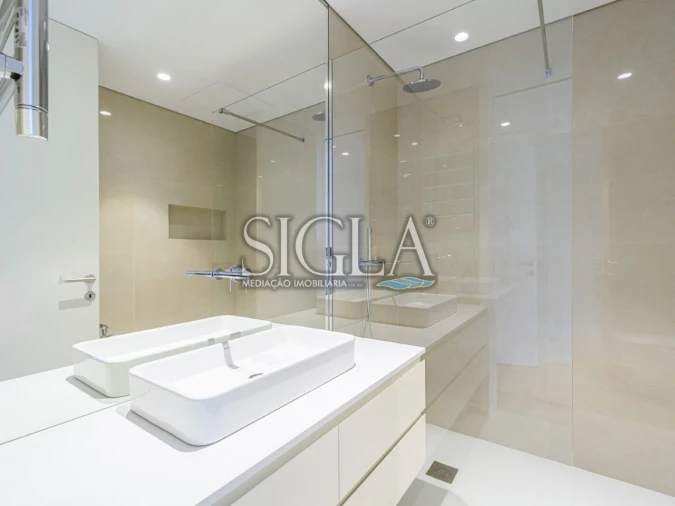 Moradia T4 para Venda em Gulpilhares e Valadares Foto 53