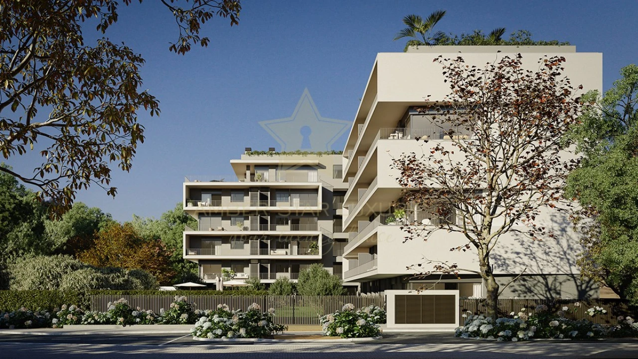 Apartamento T3 para Venda em Carcavelos e Parede Foto 1