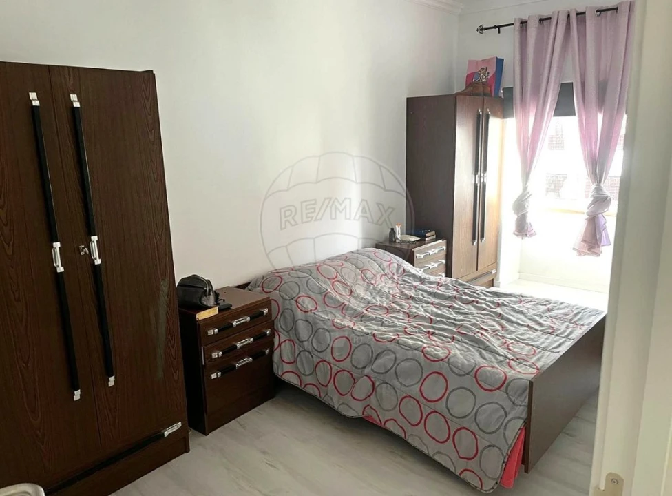 Moradia T3 para Venda em Pontevel Foto 4