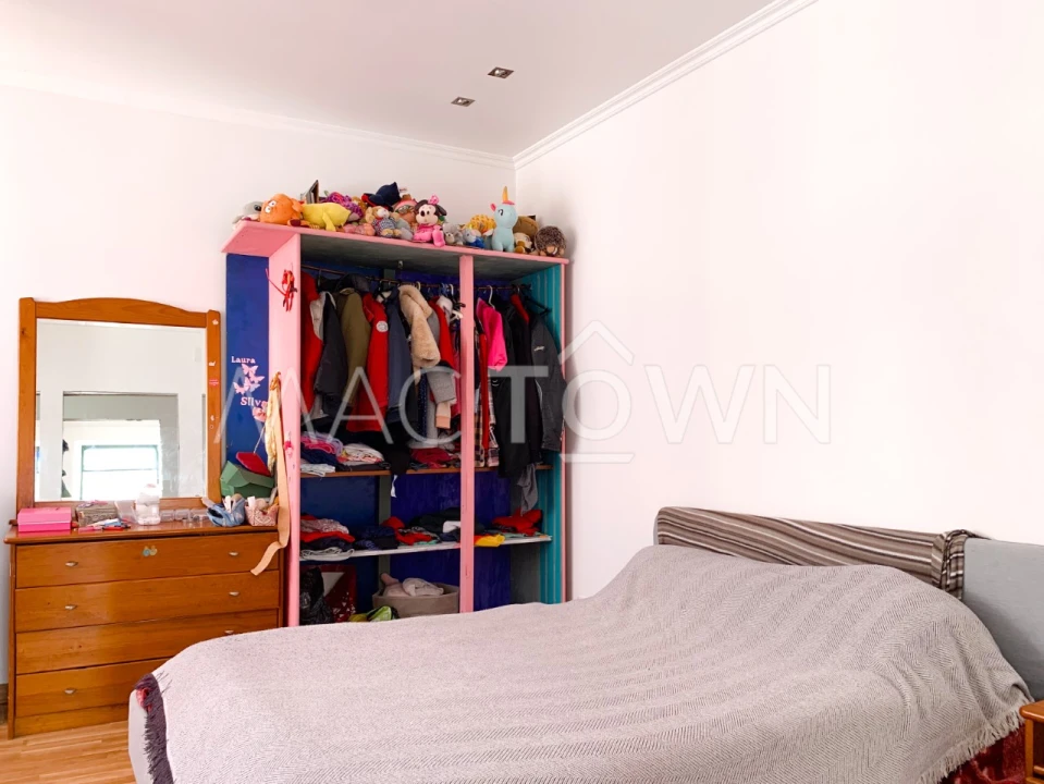 Moradia T4 para Venda em Monsanto Foto 12